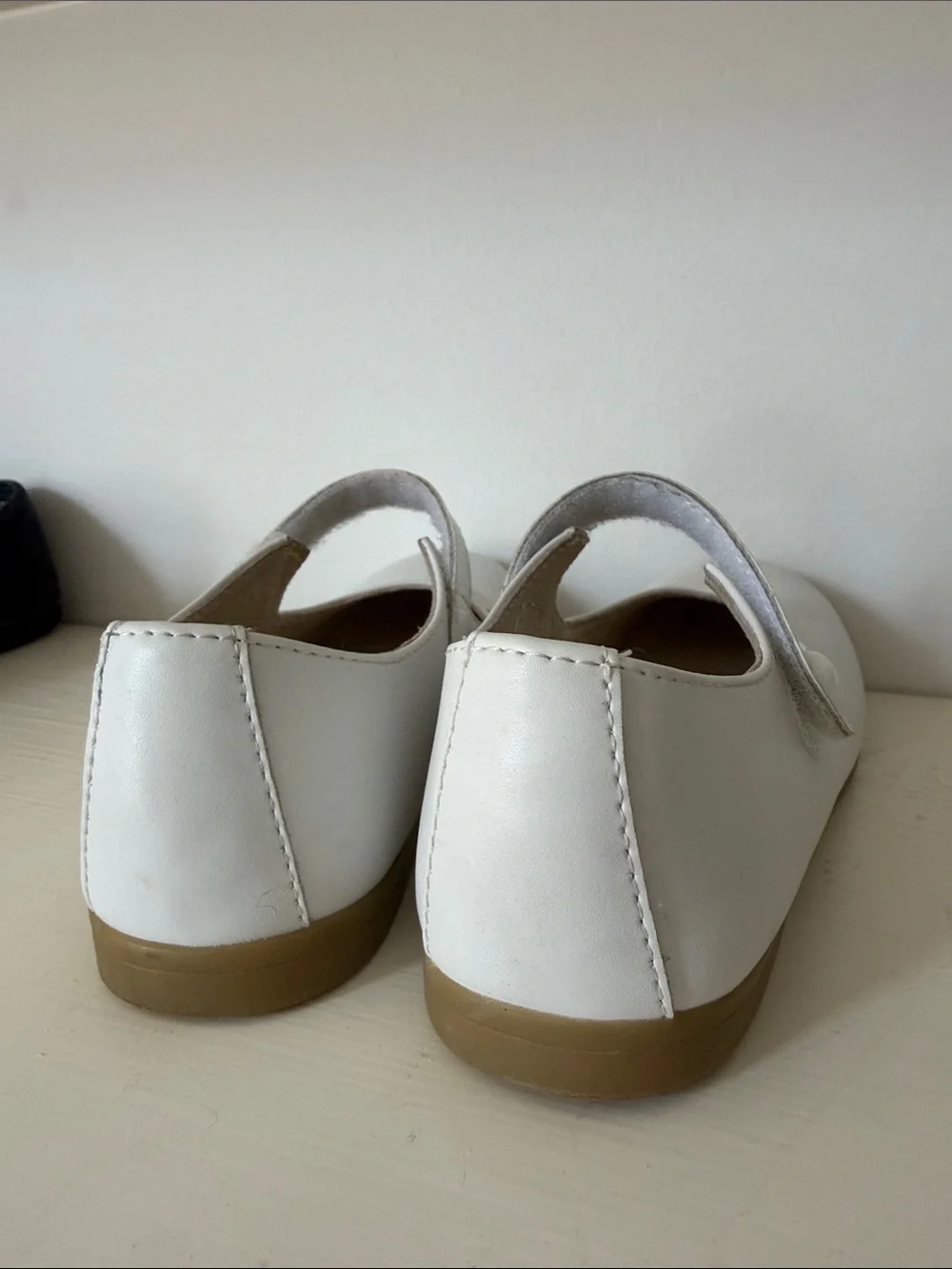 FootMates White Mary Jane Strap Shoes for Kids